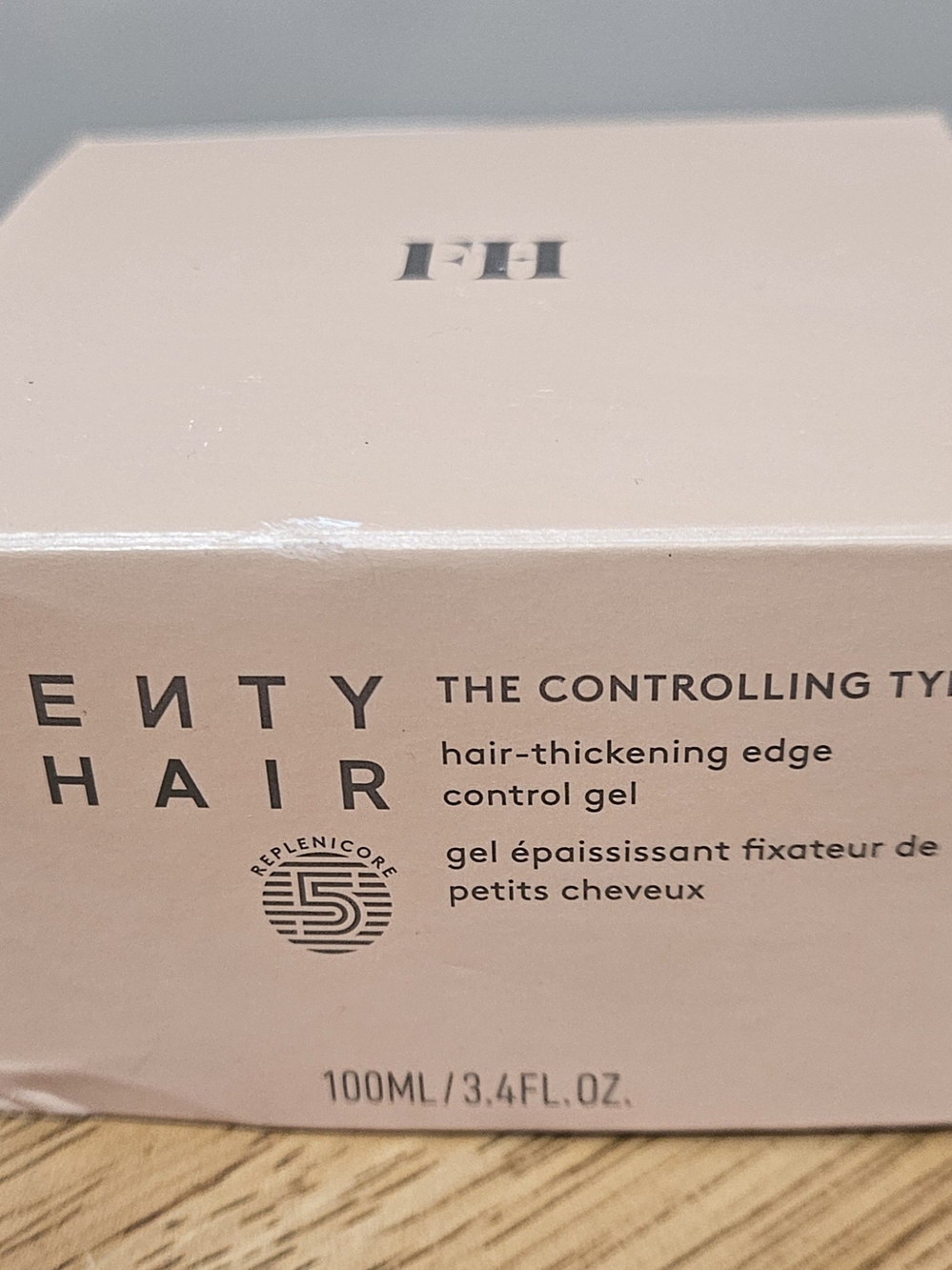 Twenty Hair The Controlling Type Hair-Thickening Edge Control Gel - Pink